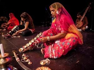 terah-taali-dance